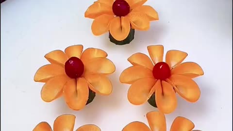 Making_carrots_into_art_