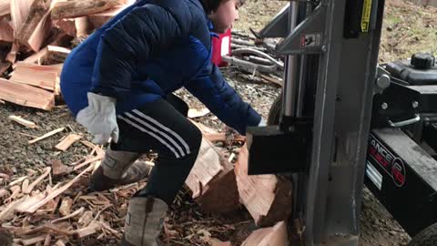 Splitting firewood