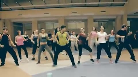 Zumba_-_El_Chevo_Metela_Sacala