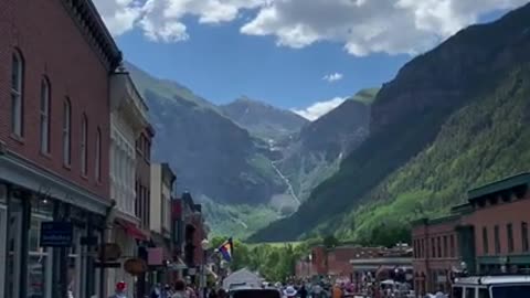 Telluride F15 Flyover