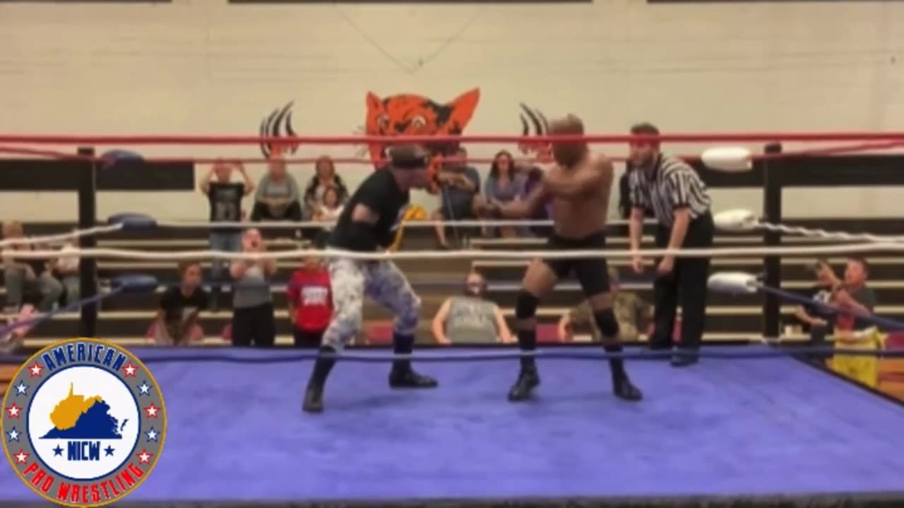 American Pro Wrestling:Yela Man vs Scott Raines(Highlights)