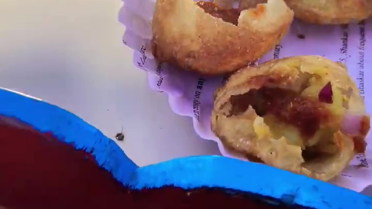 Indian food Pani Puri Passion: Crafting the Perfect Spicy-Sweet Bite making recepy in discretion