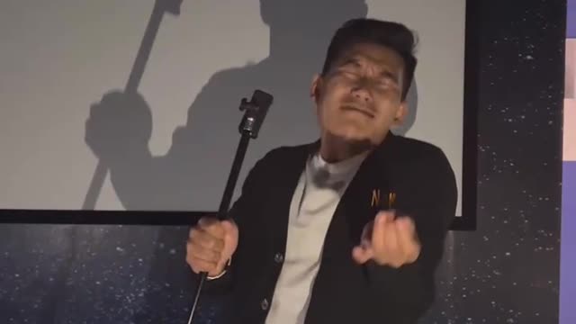 Standup comedy warm up