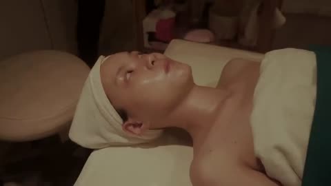 [Massage ASMR] Facial Slimming massage / Decolletee massage Korean Spa aroma massage