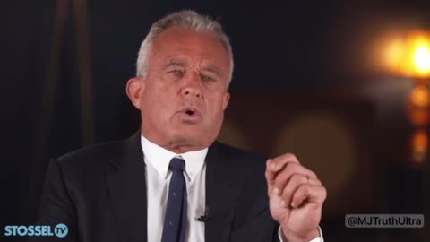 RFK Jr: Zelensky Passed a Law that Makes it ILLEGAL to Negotiate Peace with Putin