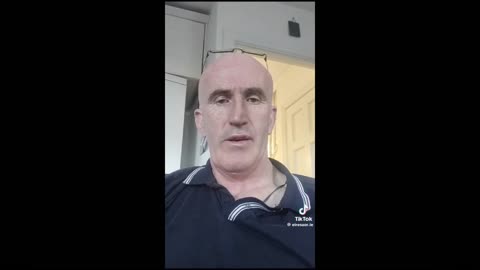 A father laments for the future of his sons by a dystopian Ireland 19-01-24