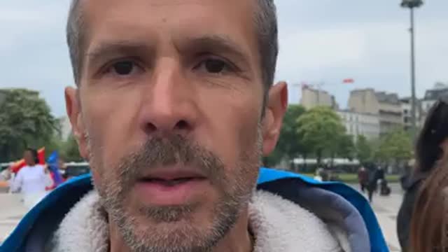 1-05-2021 reaction19 un docteur parle vaccin Agret Denis