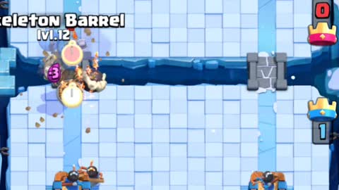 The SAVAGE push : Clash Royale