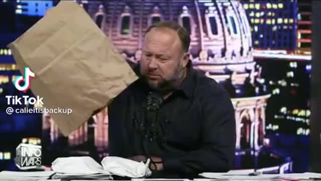 ALEX JONES TAKES IVERMECTIN LIVE! MONSTER MAGGOT