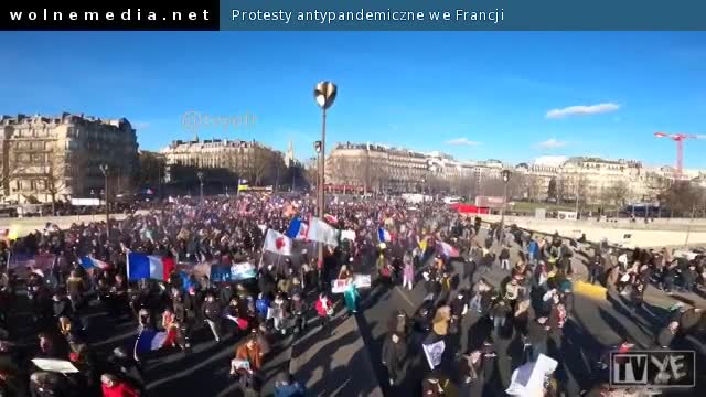 Anticovid protests in France