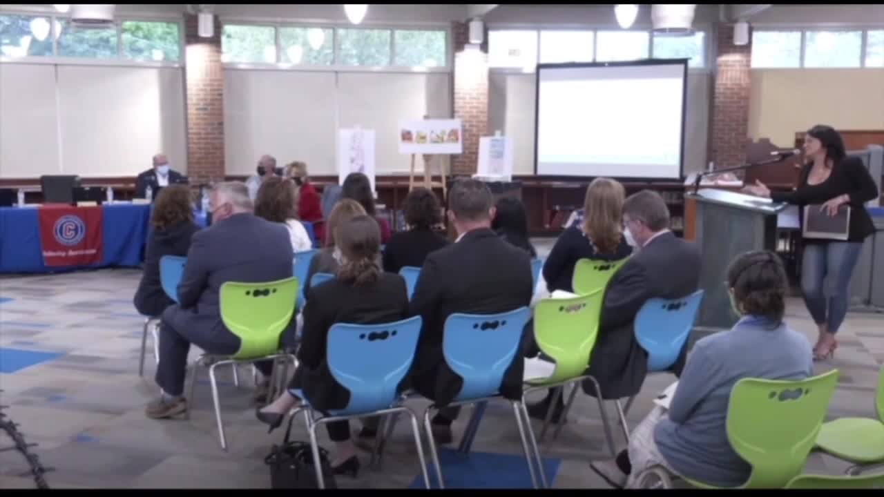 Parents against CRT and Censorship in School Board Meeting - Videos Collection