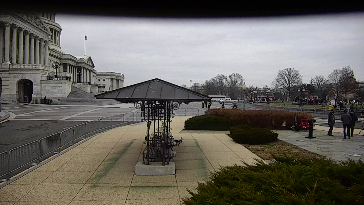 0675USCG00HousePlaza_2021-01-06_08h58min06s393ms.mp4