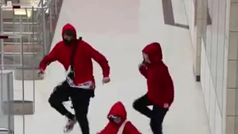 Подхватили Танец 😎💥 Neon Mode Shuffle 😱