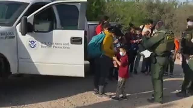 Border Crisis - Illegals are Flooding into Texas