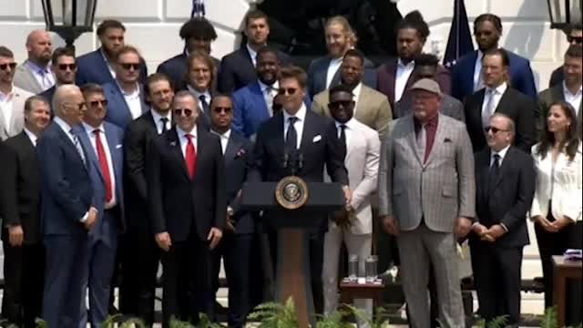 Tom Brady Trolls Trump at the W.H.
