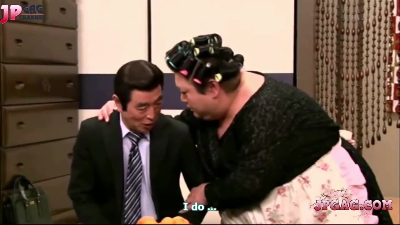 KEN SHIMURA - THE SUMO WIFE - Funniest JAPANESE Comedy Prank Show - Cam Chronicles #pranks #comedy