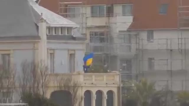 PUTIN FAMILY VILLA SEIZED, UKRAINIAN FLAG FLIES