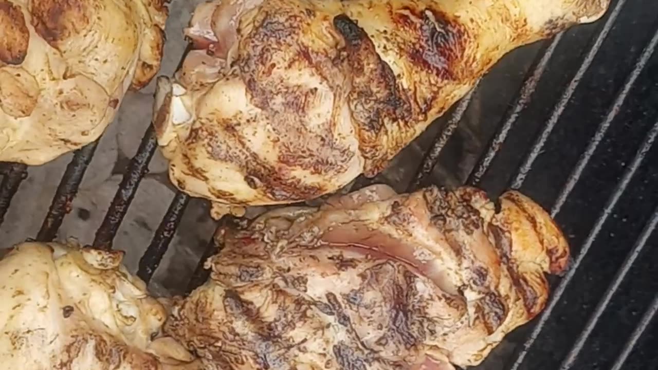 Grilling chicken