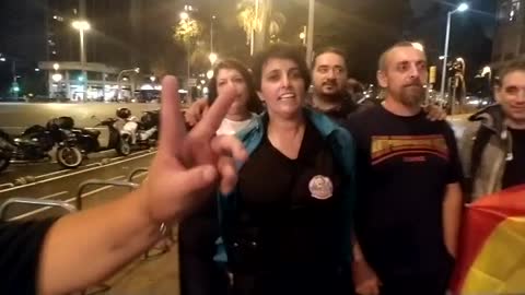 Los catalanes festejan la sentencia del Procés en Plaza de Francesc Macià de Barcelona (4)