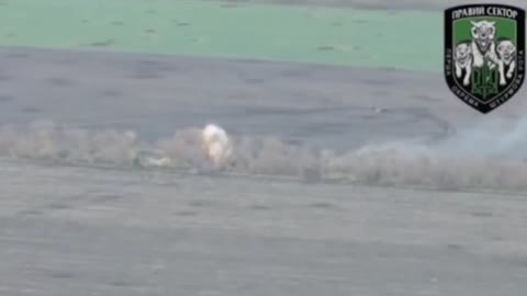 Ukrainian 1st Separate Assault company scoring a hit on a Russian tank