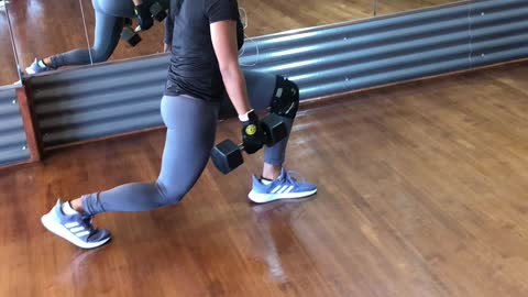 Walking lunges