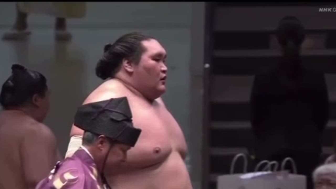 Sumo's pride and dignity?