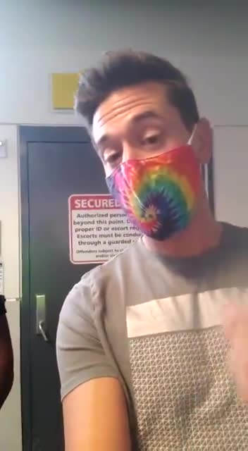 Can you fly and eat - with a mask on?