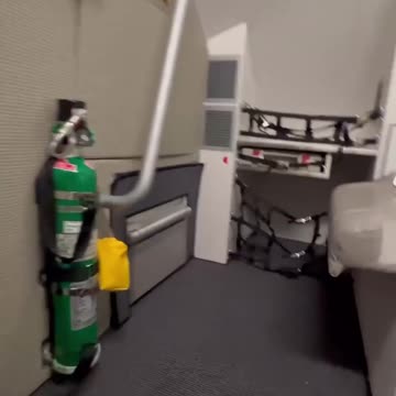 Ever Wondered Where Pilots Sleep in an Airplane? #curiousminds