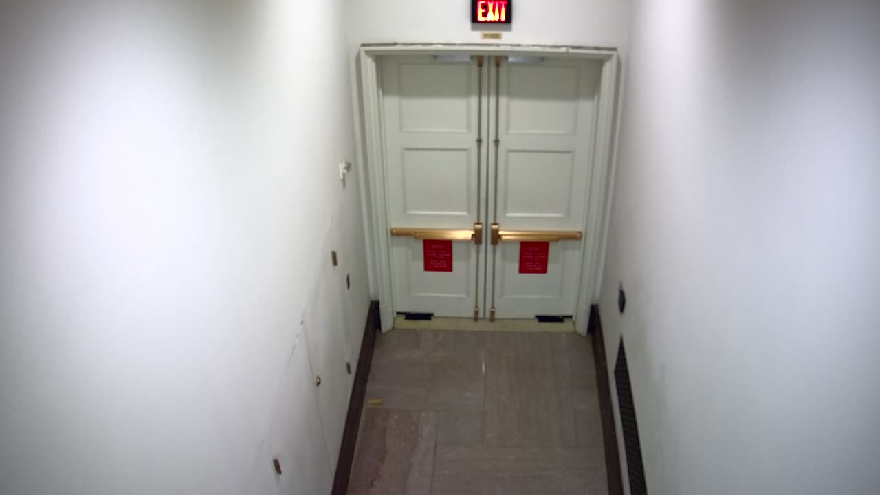 0751USCH02H202FireDoor_2021-01-06_22h29min54s123ms.mp4