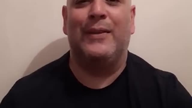 060721_2 LOU GOES TO CHURCH WITH BENITO