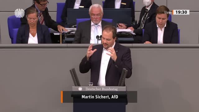 Impfnebenwirkungen Aufarbeitung fordert Martin Sichert AfD