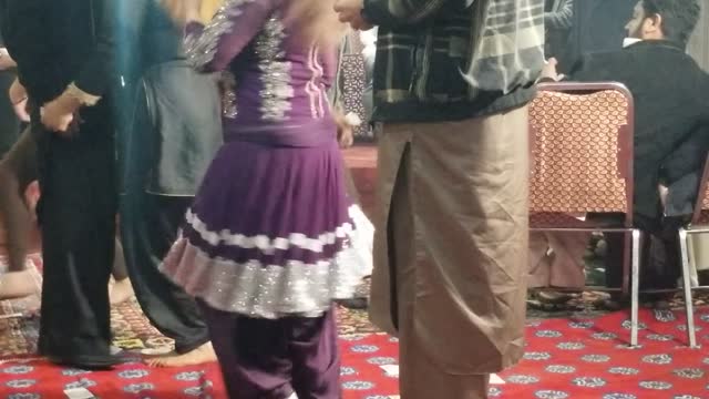 Amazing dance by cute Pakistani girls.