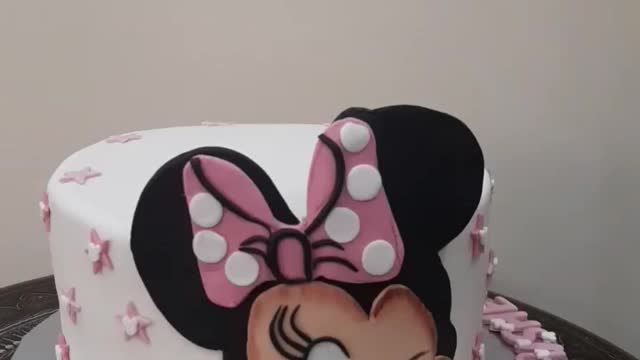 Minie Mouse Cake Art 🎂