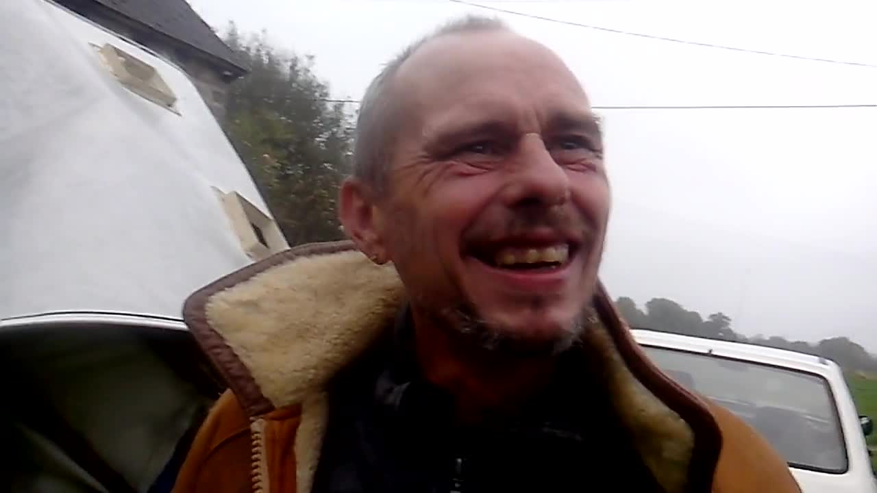 2017-11-28 - Bruno VS La Caravane - Youtube