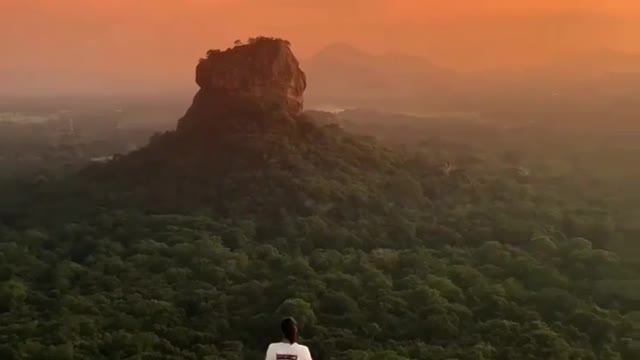 That's what you call 'a view⛰ Pidurangala mountain, Sri Lanka - NATURE VIDEOS FOR STATUS