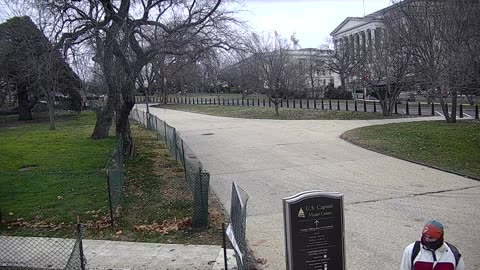 0681USCG00SWDrivenearRHOBTaxiStnd_2021-01-06_08h30min01s437ms.mp4