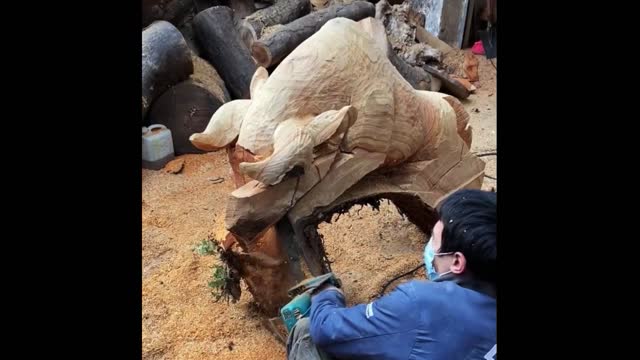 Amazing woodcarving skills