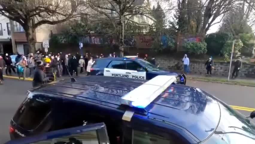 Anarchist Antifa Members Attack Portland Police