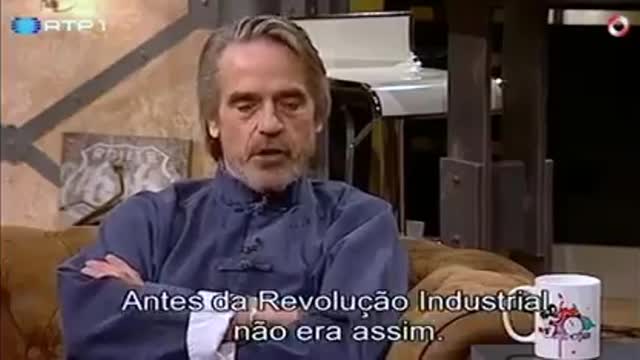 "Jeremy Irons no 5 para a meia noite."