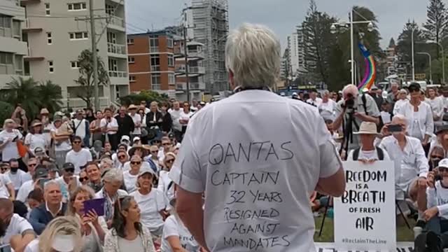 Captain Graham Hood speaks at Reclaim The Line - 01 October 2021 Twin Towns, Queensland Australia