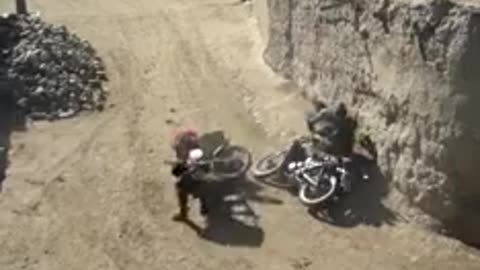 brave access between motorcycles