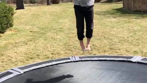 Guy trampoline front flip grey shirt fail girl scream