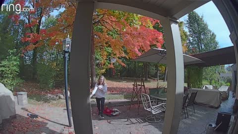 Video doorbell captures a funny moment