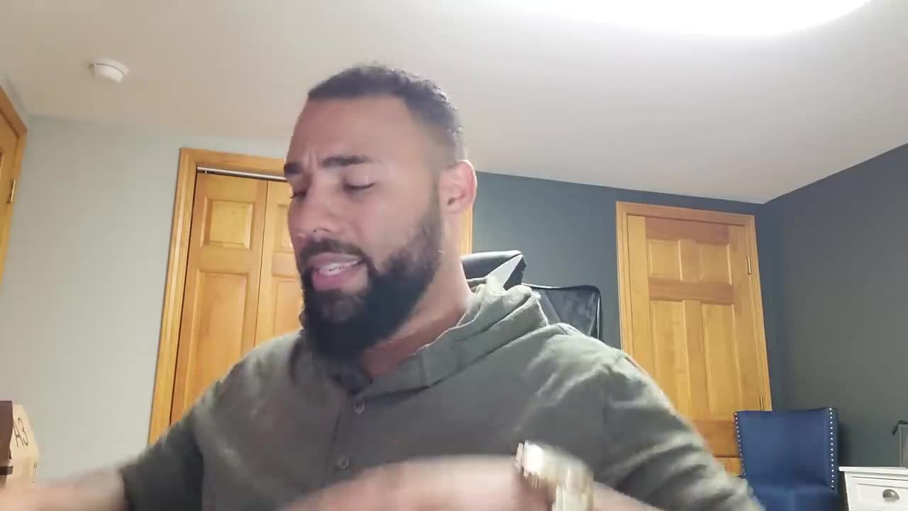 WOW NICKI MINAJ IS GOING WILD! Swinging On Everybody