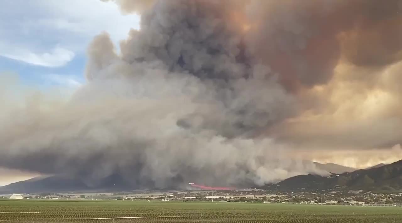 Massive damage as River Fire rages out of control in Salinas, California