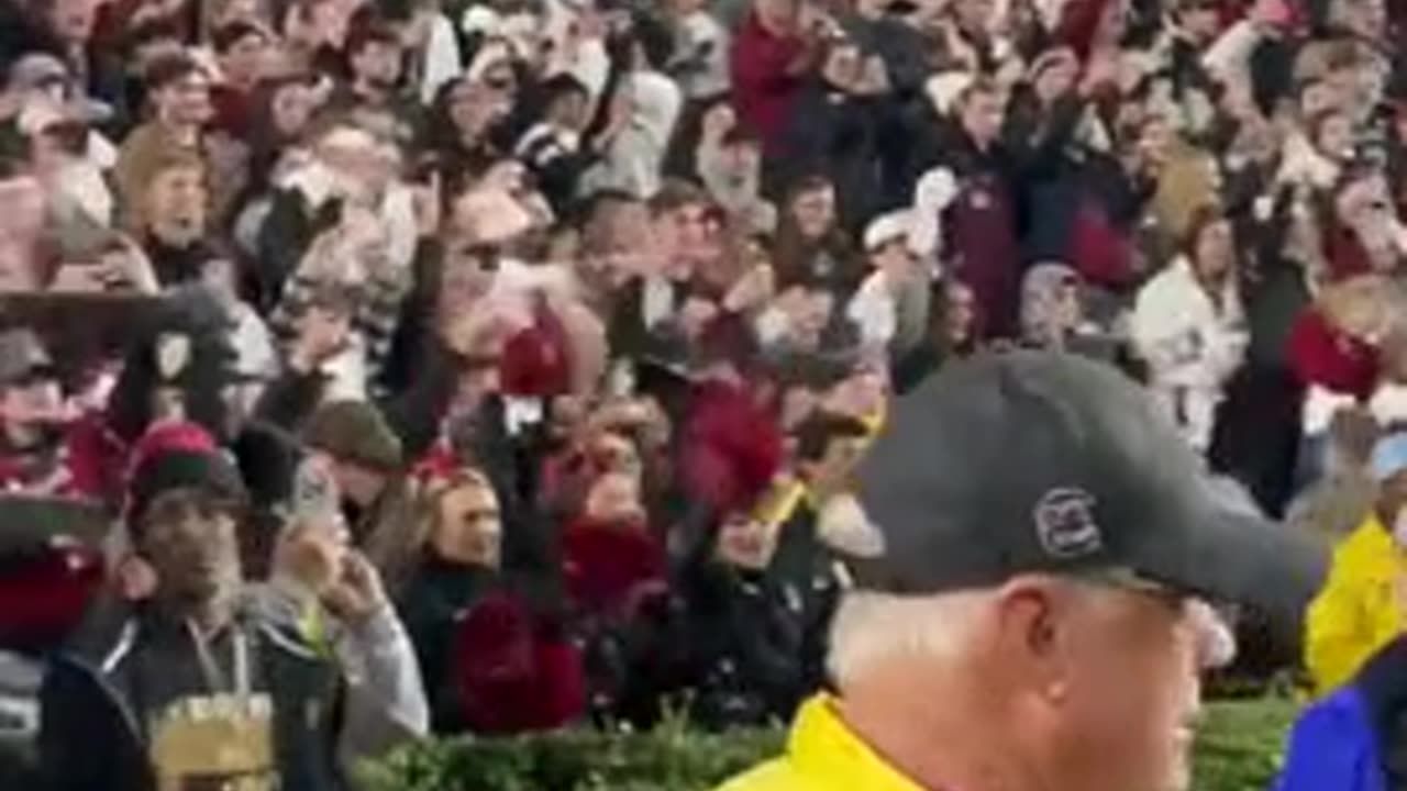 Libs Meltdown Over Trump's HUGE Reception at Clemson, South Carolina Game