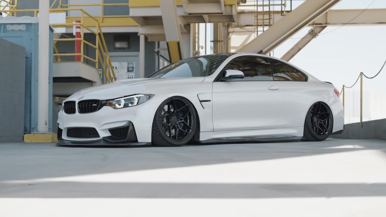 BMW M4 DRIFTING