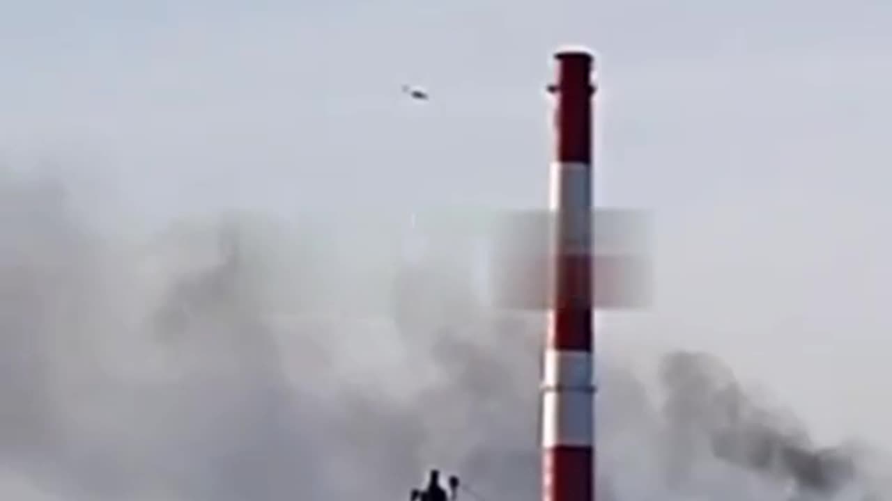 The Moment a Ukrainian Drone Smashes into a Russian Oil Refinery 500 Miles Away