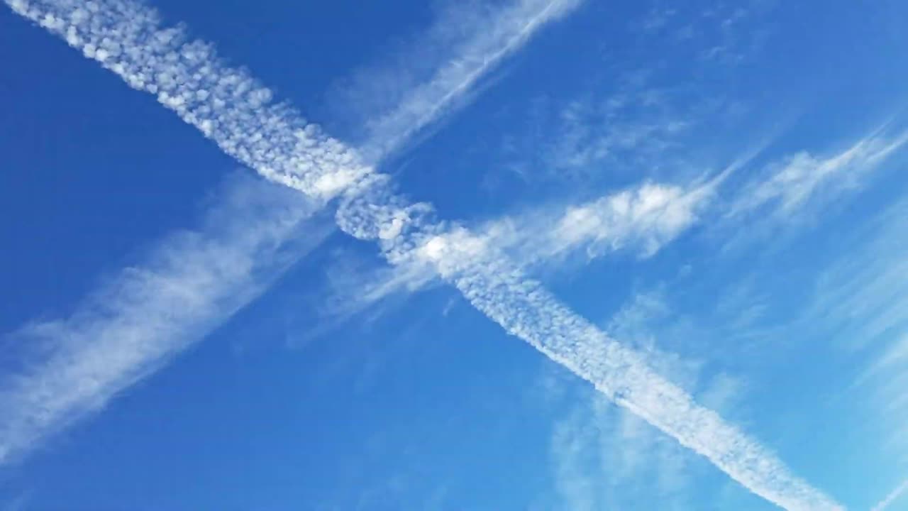 Chemtrails - Smugi chemiczne #307