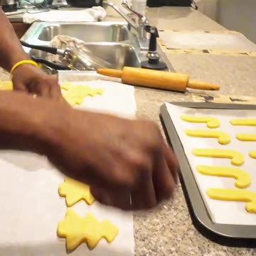 Christmas Cookies To Decorate Video